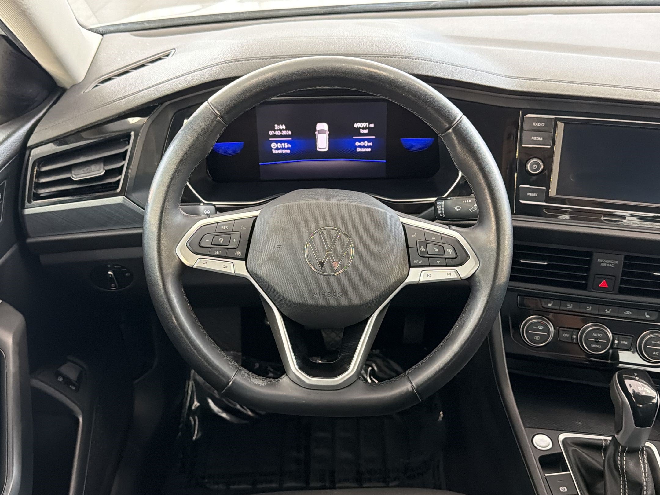 Used 2022 Volkswagen Jetta SE FWD image 26