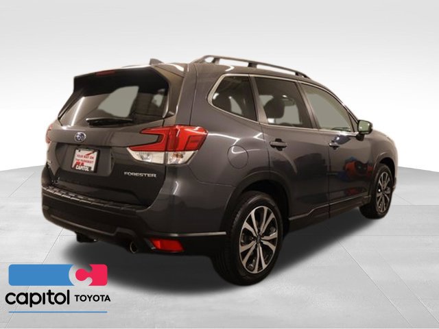 Used 2022 Subaru Forester Limited w/ Popular Package #3 AWD/4WD image 3