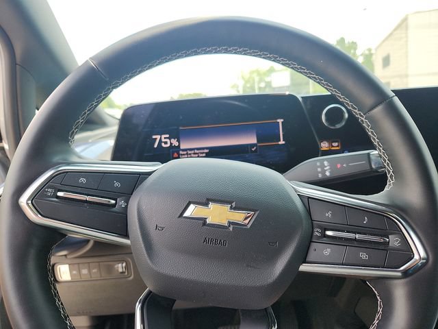Used 2024 Chevrolet Equinox EV LT FWD image 19