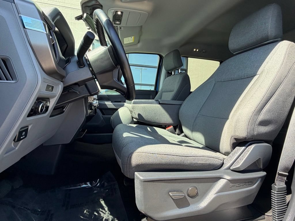 Used 2025 Ford F150 XLT w/ Equipment Group 301A Standard AWD/4WD image 7
