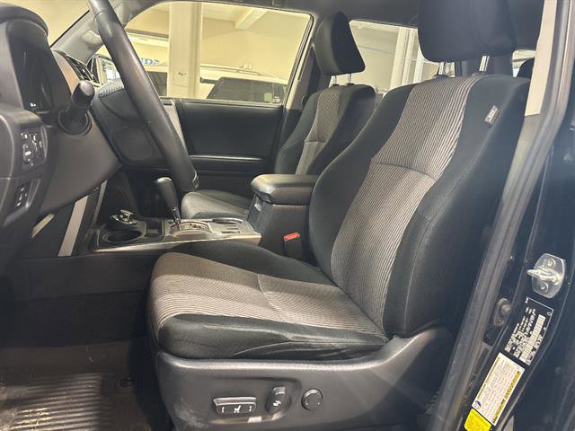 Used 2023 Toyota 4Runner SR5 image 18