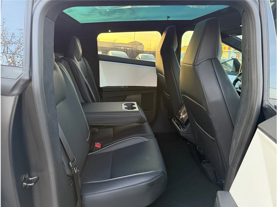 Used 2024 Tesla Cybertruck Cyberbeast image 35