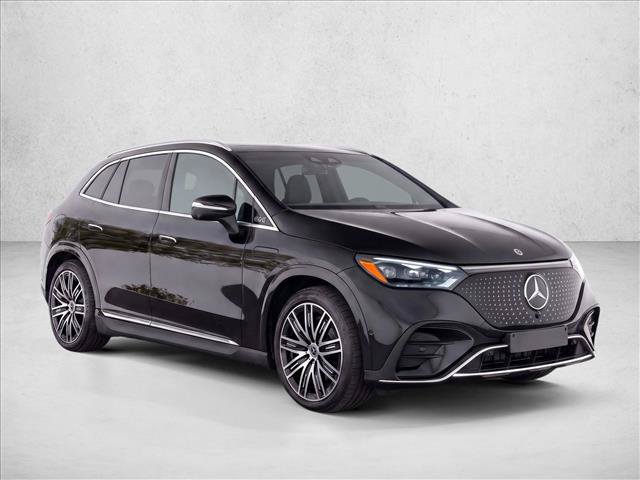 New 2027 Mercedes-Benz EQE 320+ SUV image 3