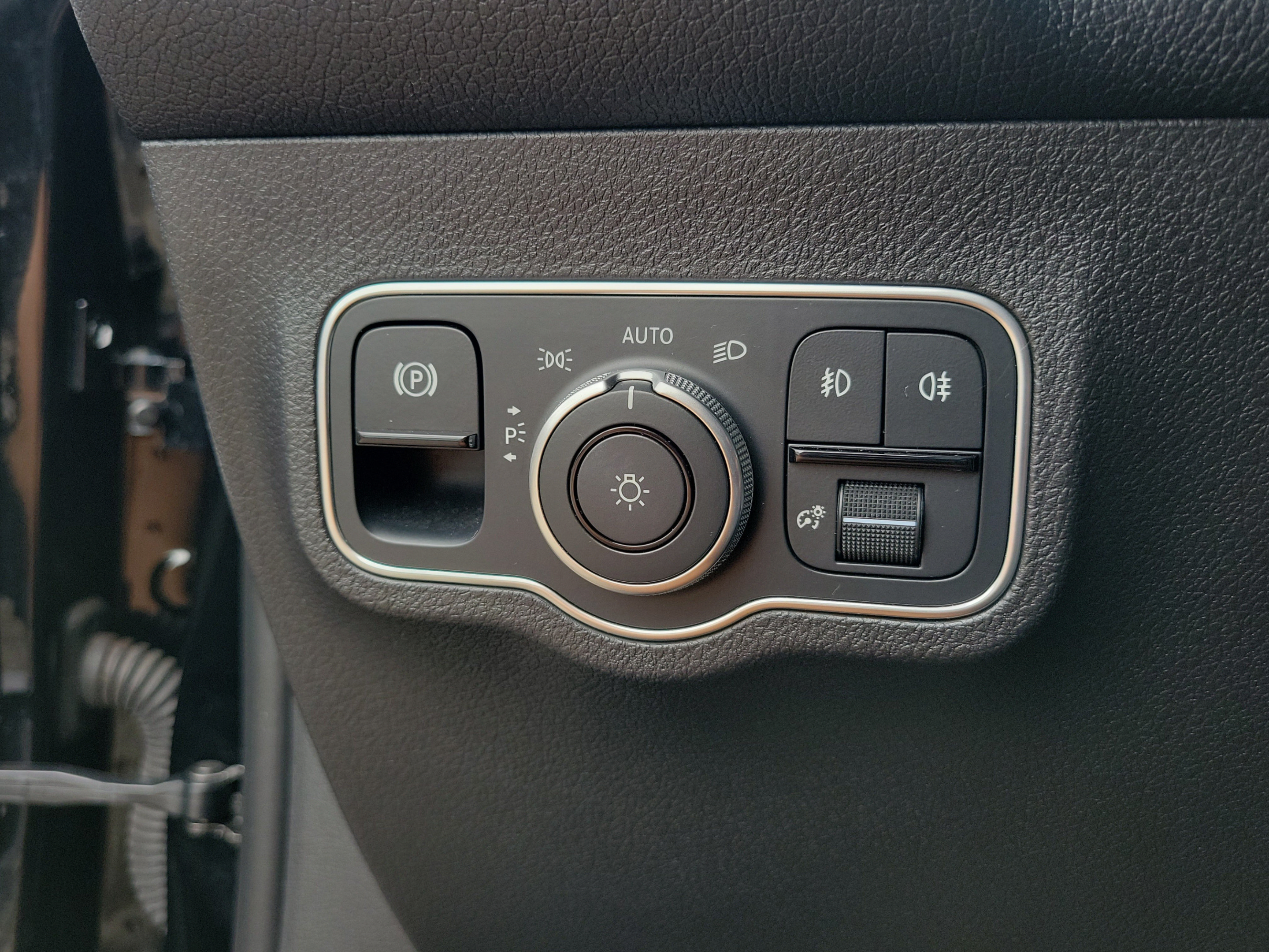 Certified 2022 Mercedes-Benz GLB 250 image 20