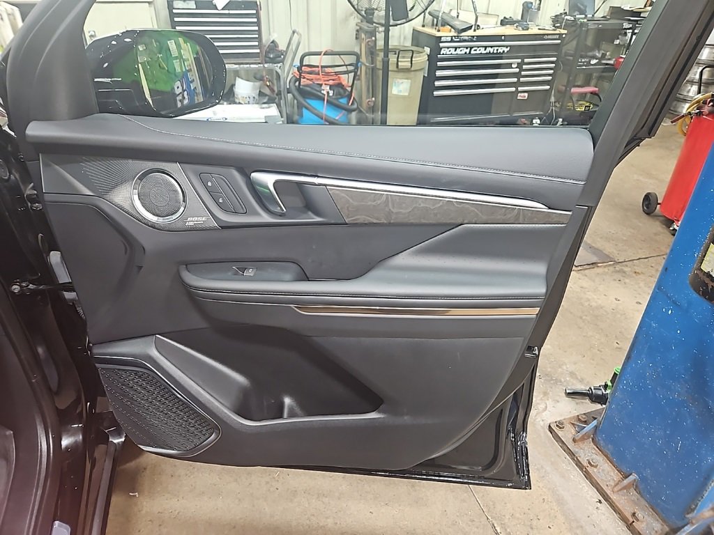 Certified 2025 Buick Enclave Avenir w/ Super Cruise Package image 36