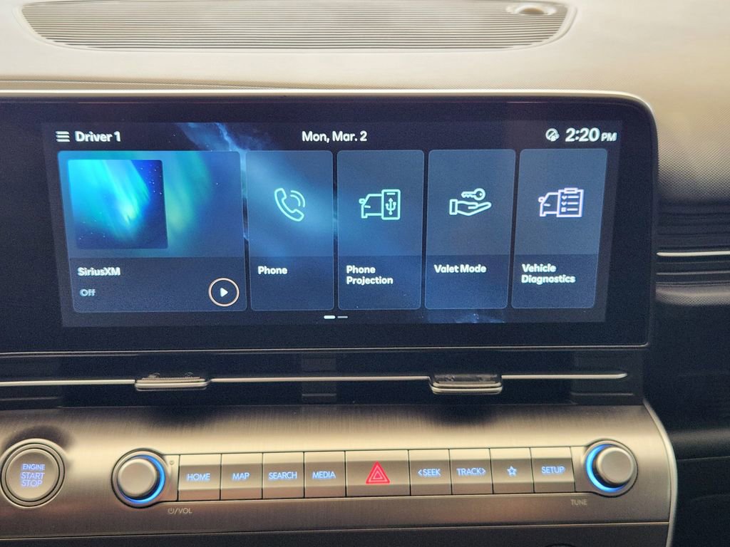 Certified 2025 Hyundai Kona SE image 16