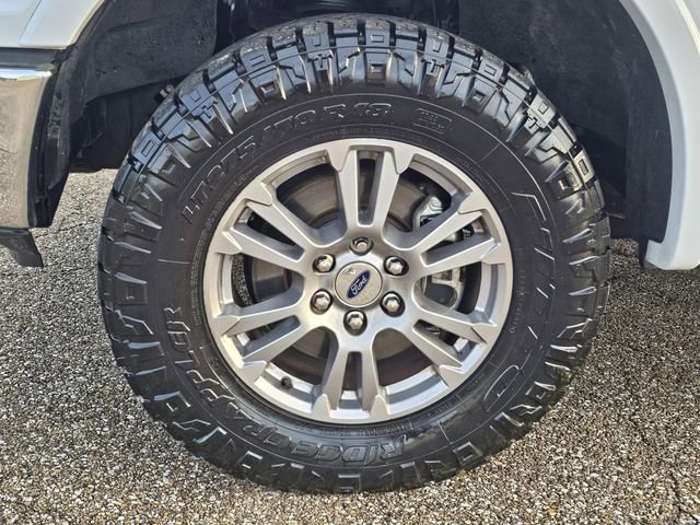 Certified 2019 Ford F150 Lariat w/ Trailer Tow Package image 29