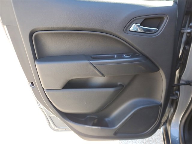 Used 2020 Chevrolet Colorado LT image 13