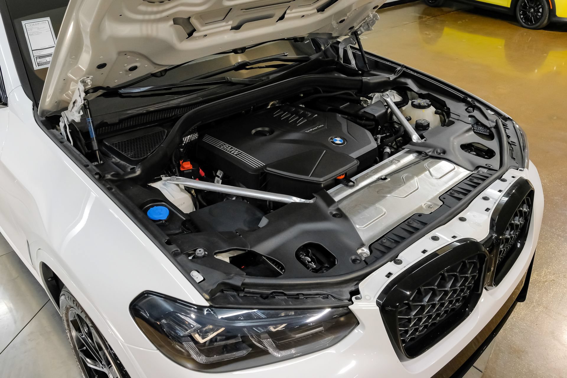 Used 2025 BMW X4 xDrive30i w/ Premium Package AWD/4WD image 55