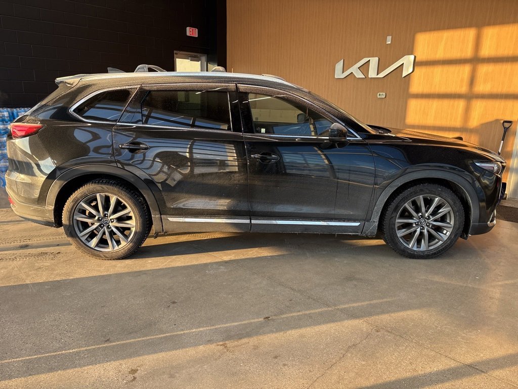 Used 2019 MAZDA CX-9 Signature image 16
