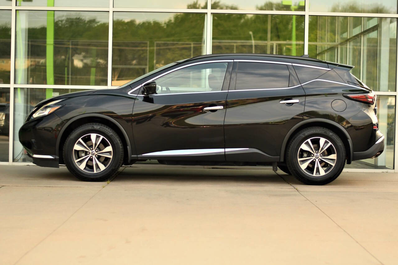 Used 2019 Nissan Murano SV w/ Premium Package image 4