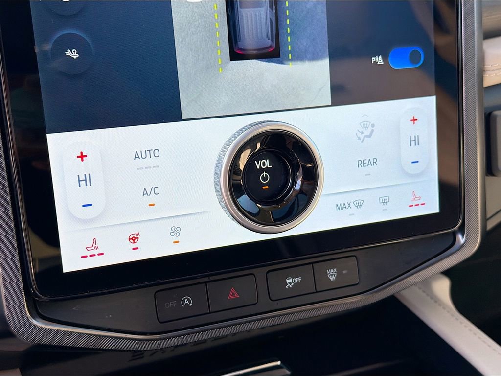 Used 2024 Ford Expedition Max Platinum image 15