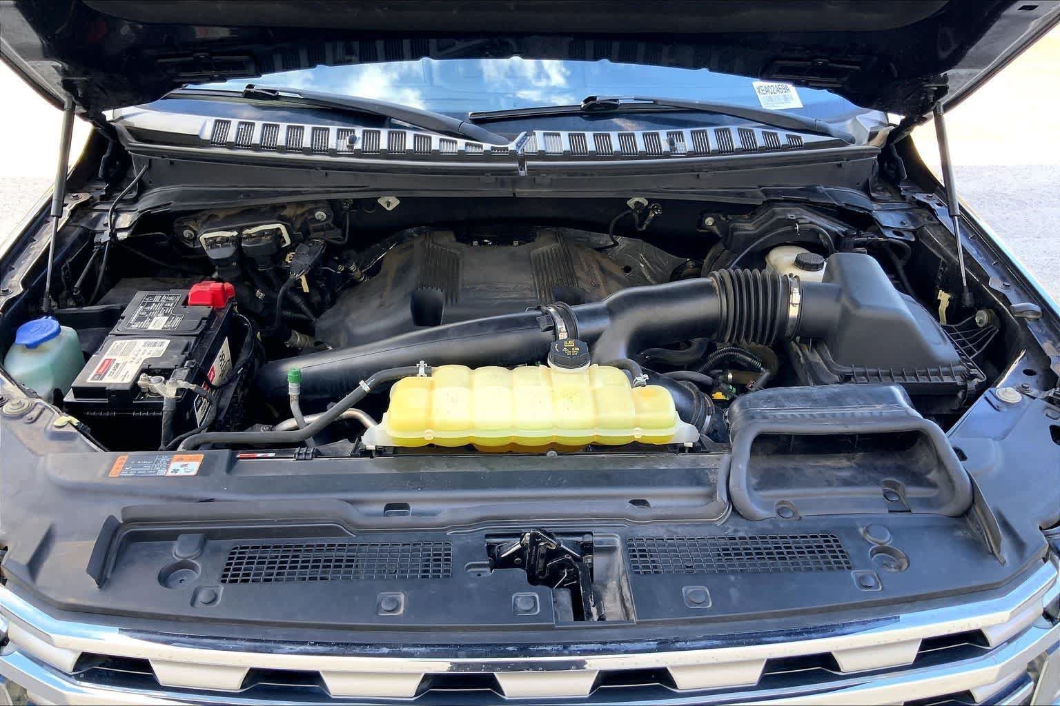 Used 2019 Ford Expedition Limited AWD/4WD image 9