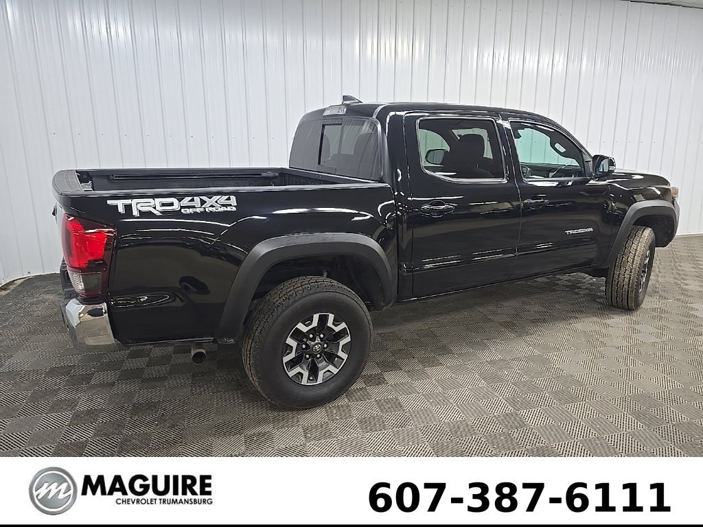 Used 2019 Toyota Tacoma TRD Off-Road AWD/4WD image 3