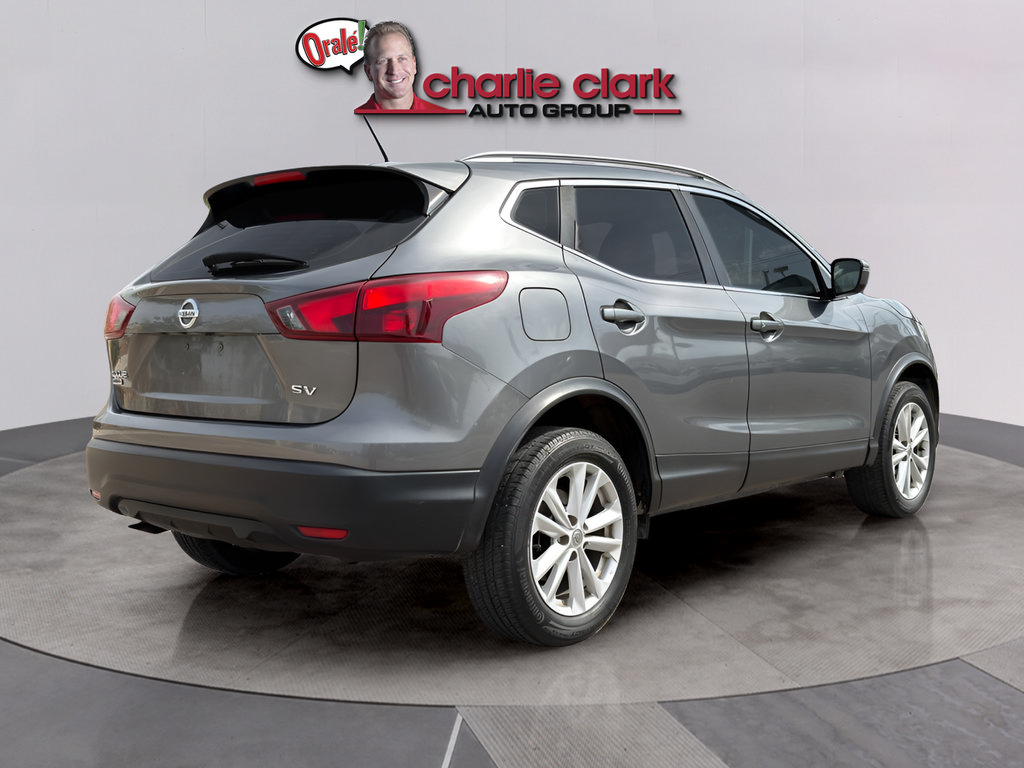 Used 2018 Nissan Rogue Sport SV FWD image 5