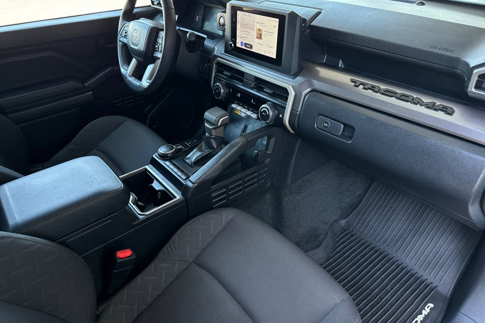 Used 2024 Toyota Tacoma SR5 image 17