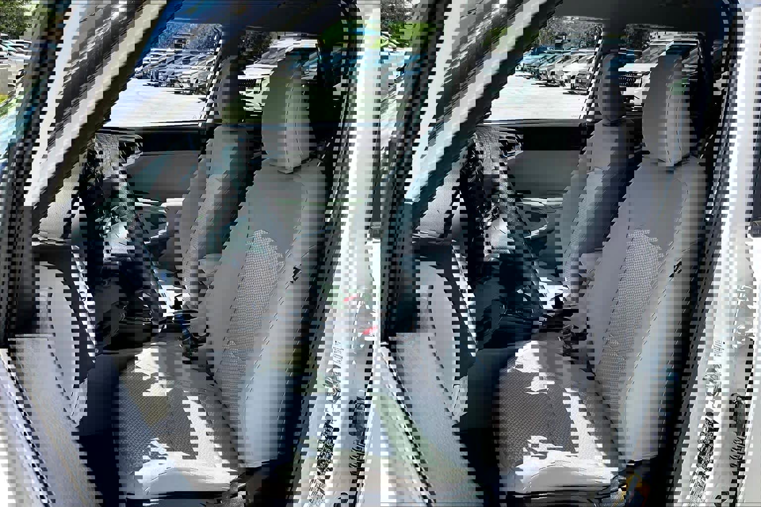 Certified 2025 Kia Soul LX w/ LX Technology Package image 8