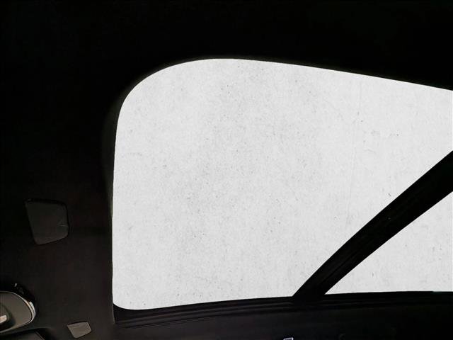 New 2026 Volvo XC60 T8 Ultra w/ Climate Package image 5