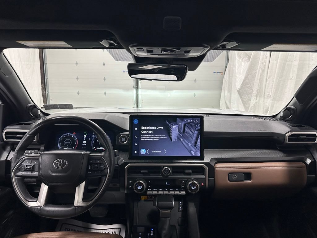 Used 2025 Toyota 4Runner Limited AWD/4WD image 40