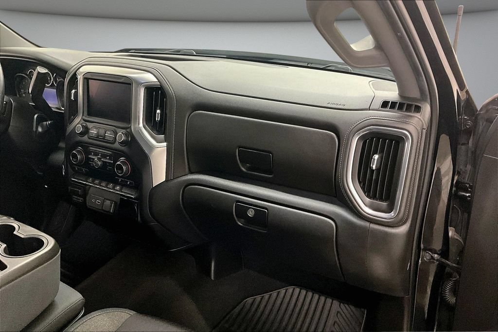 Used 2019 Chevrolet Silverado 1500 LT w/ All-Star Edition AWD/4WD image 27