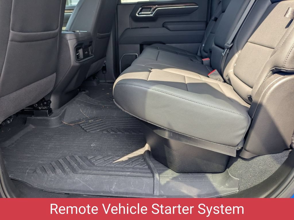 Used 2025 Chevrolet Silverado 1500 LT Trail Boss w/ Convenience Package II AWD/4WD image 29