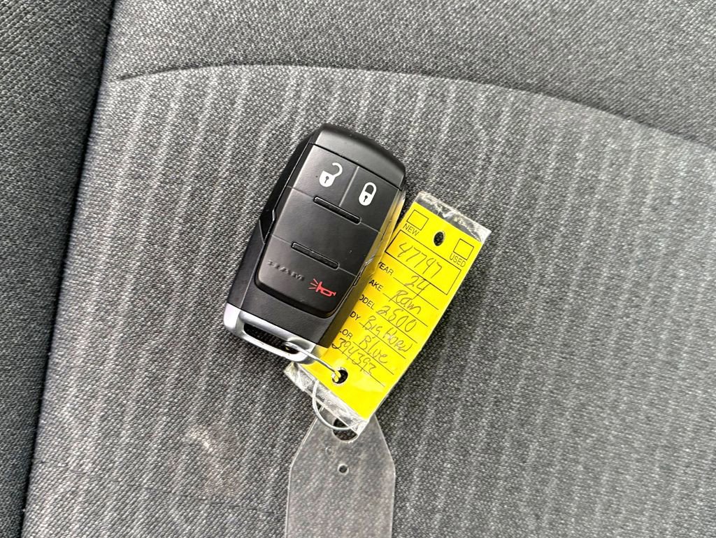 Used 2024 RAM 2500 Big Horn w/ Sport Appearance Package image 34