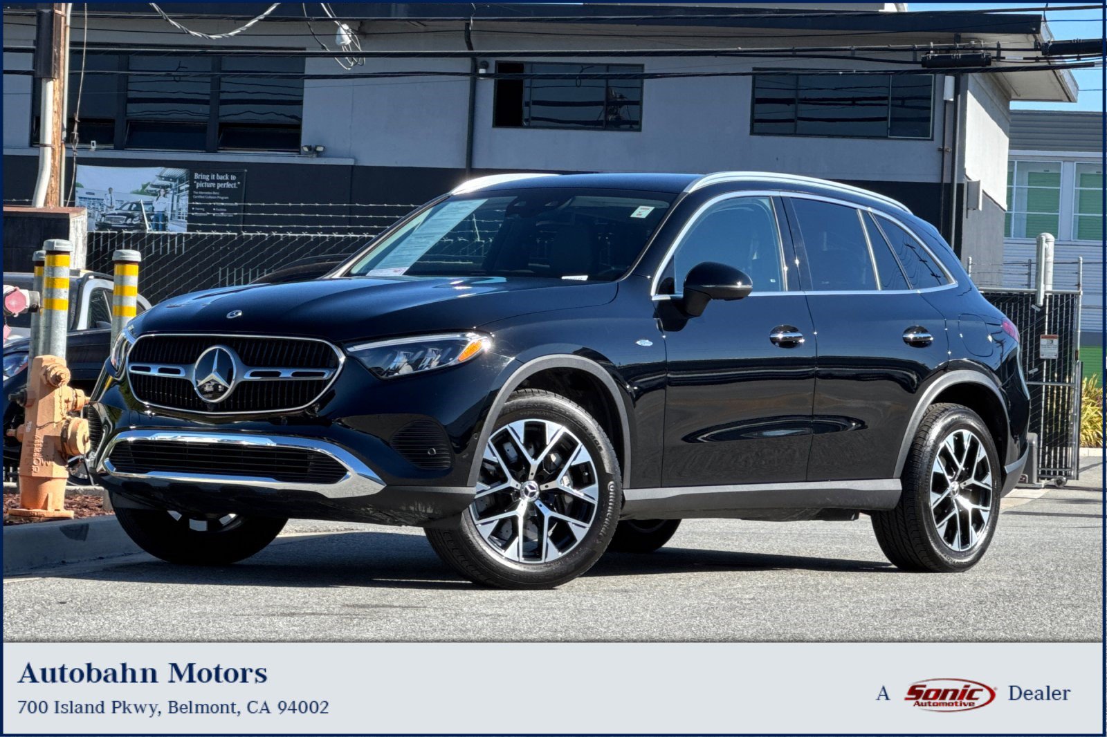 Certified 2025 Mercedes-Benz GLC 350e 4MATIC image 1