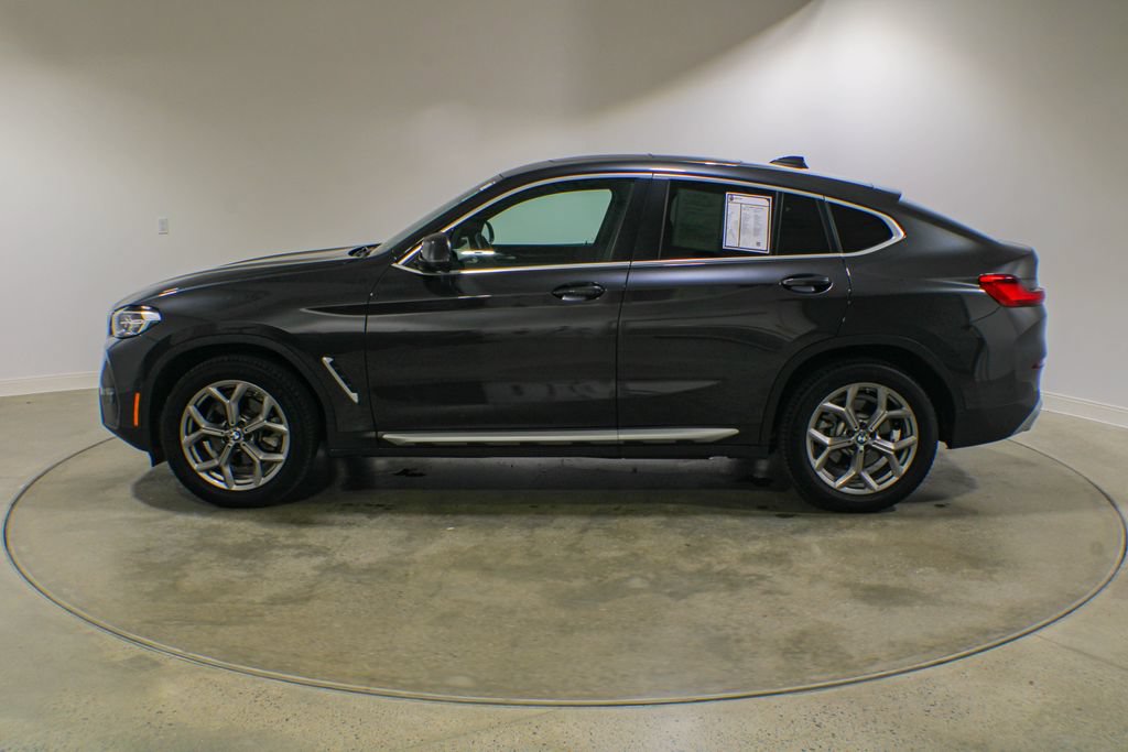 Used 2023 BMW X4 xDrive30i w/ Premium Package AWD/4WD image 3