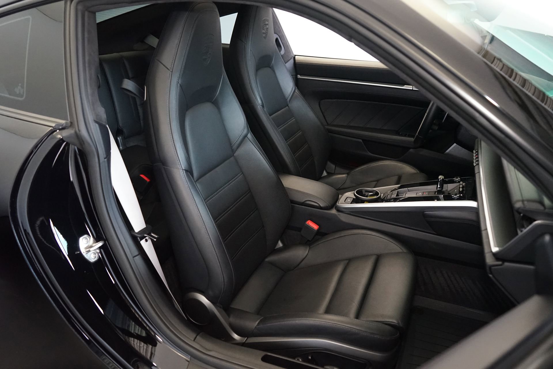 Used 2021 Porsche 911 Turbo S AWD/4WD image 12