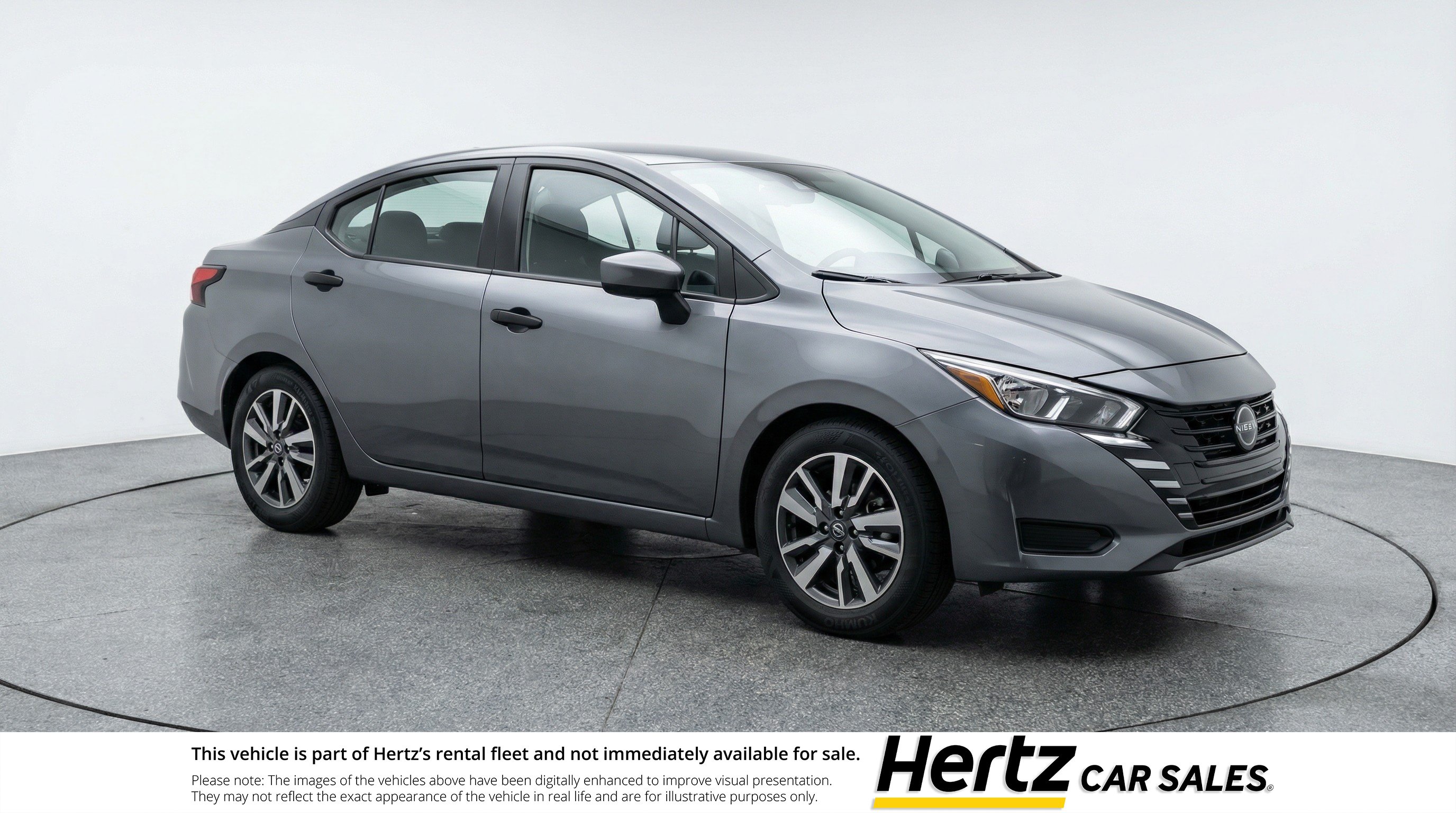 Used 2025 Nissan Versa SV FWD image 1