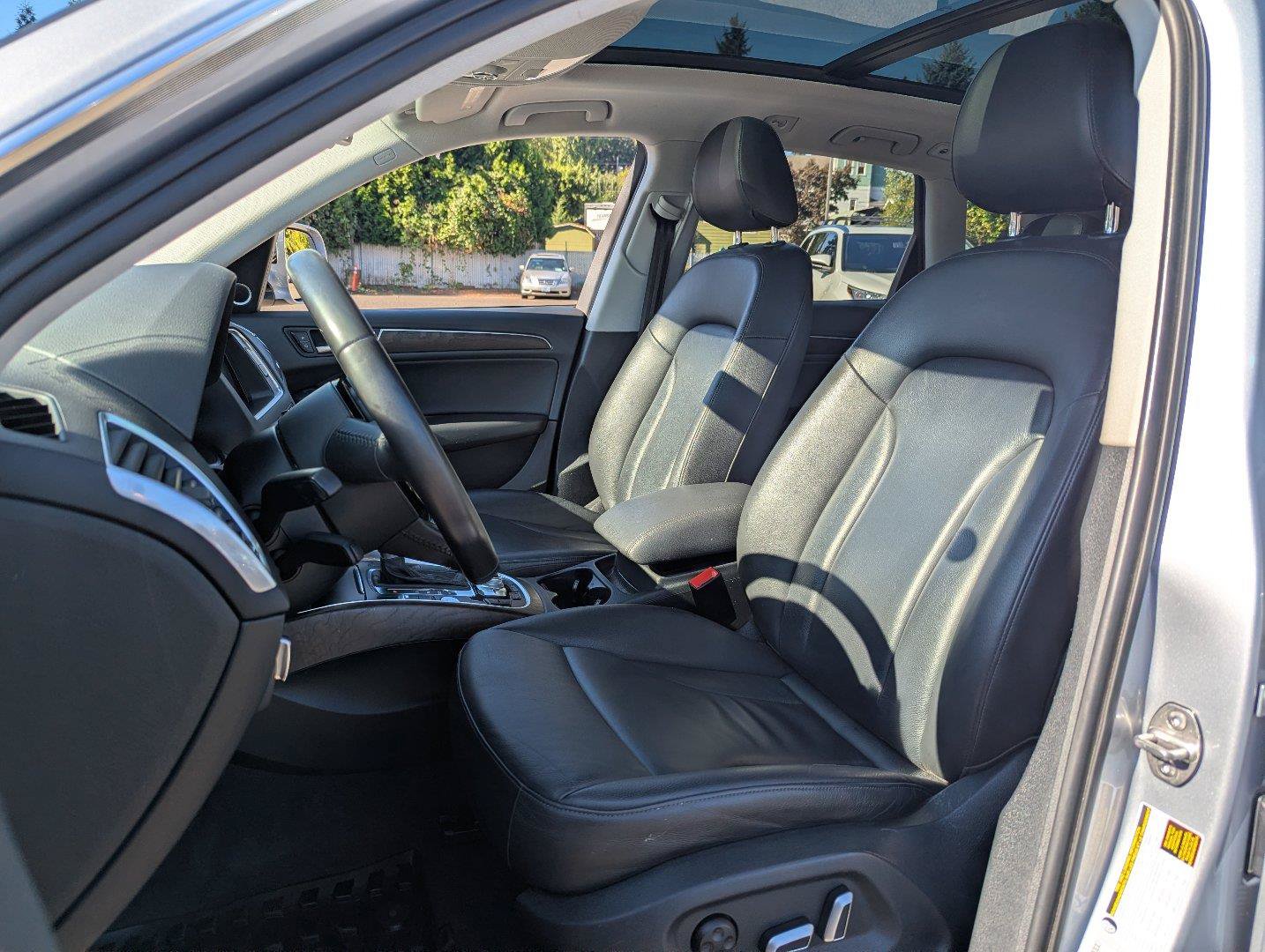 Used 2016 Audi Q5 3.0T Premium Plus w/ Technology Package AWD/4WD image 27