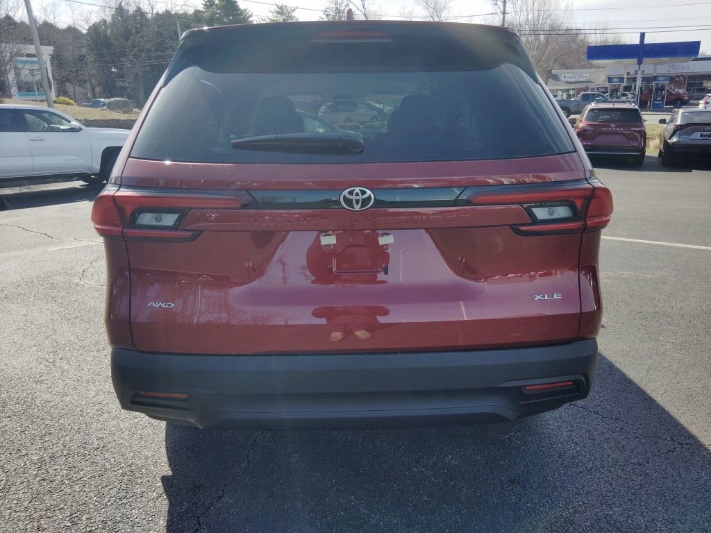 New 2026 Toyota Grand Highlander XLE image 10