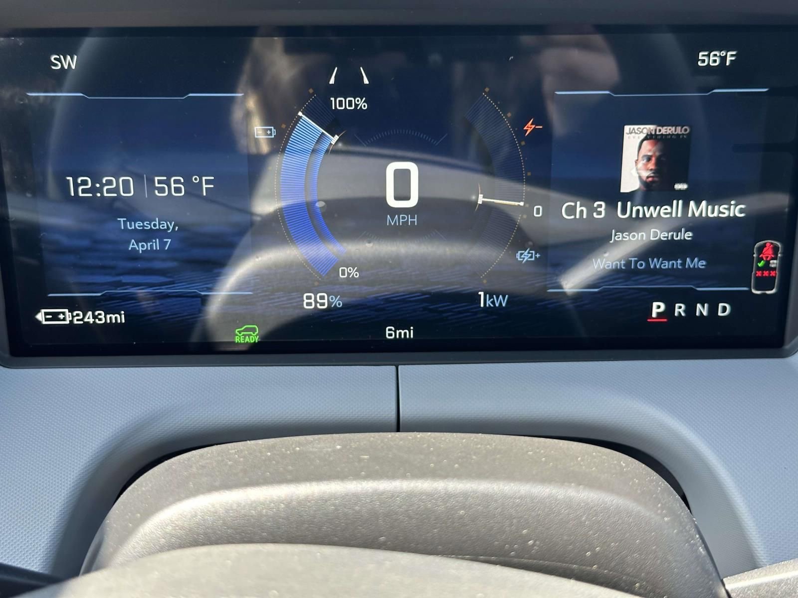 New 2027 Chevrolet Bolt LT w/ Comfort Package FWD image 25
