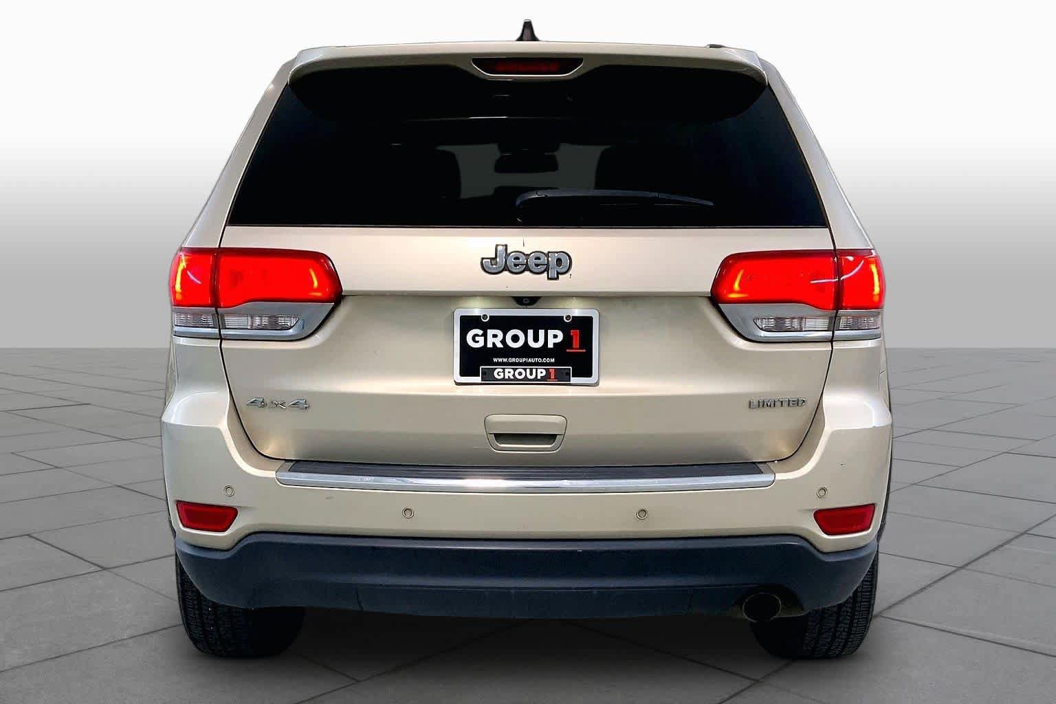 Used 2015 Jeep Grand Cherokee Limited AWD/4WD image 4