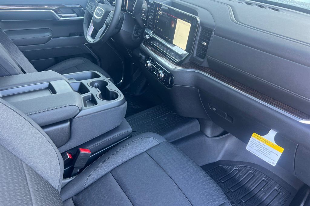 New 2026 GMC Sierra 1500 Elevation w/ Elevation Select Package AWD/4WD image 12