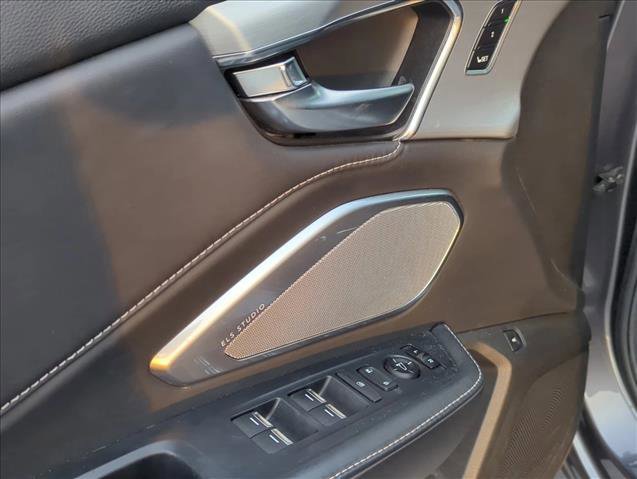 Used 2019 Acura RDX AWD w/ Technology Package image 2