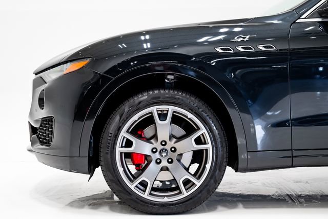 Used 2023 Maserati Levante GT AWD/4WD image 24