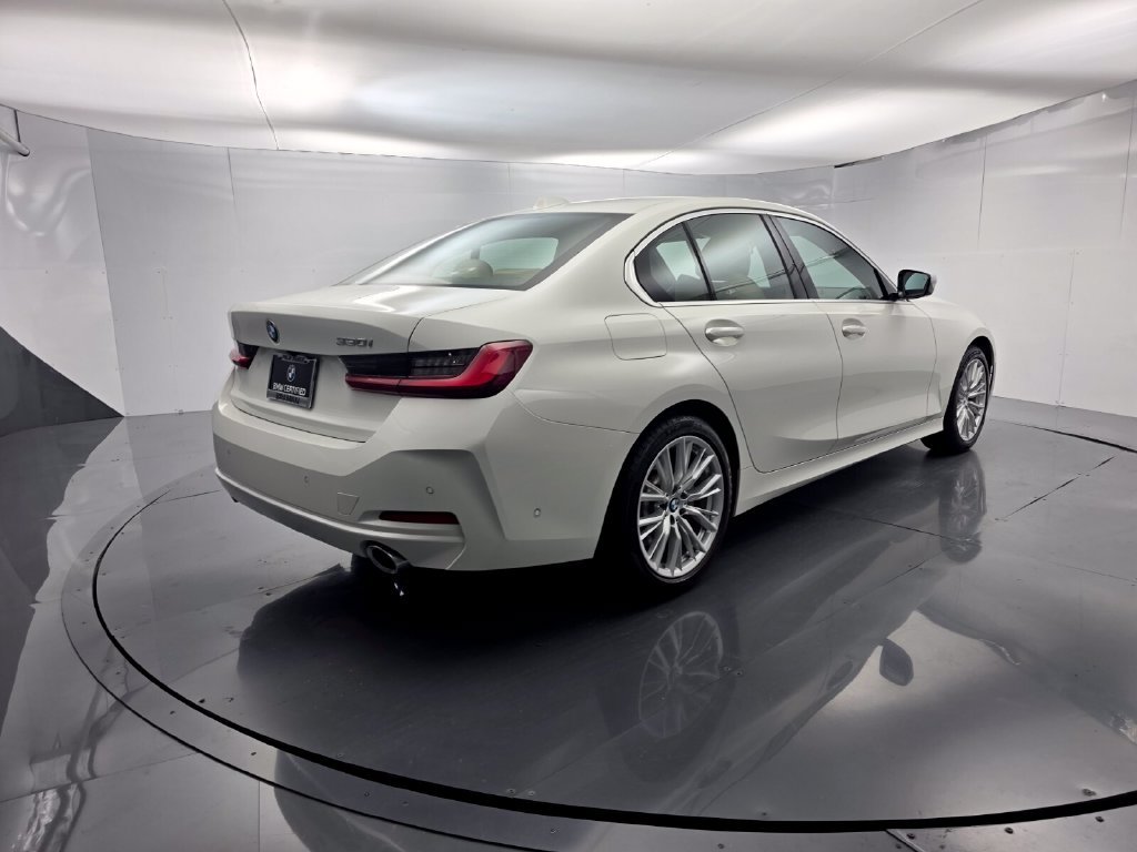 Certified 2024 BMW 330i Sedan w/ Convenience Package RWD image 6