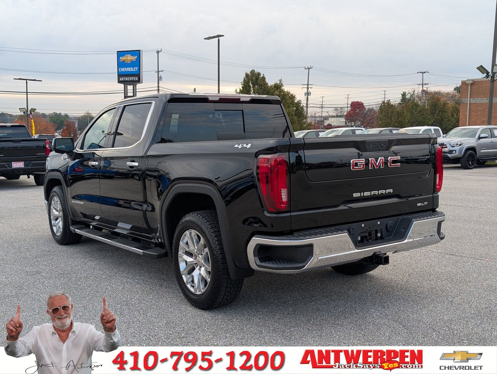 Used 2020 GMC Sierra 1500 SLT w/ SLT Premium Plus Package image 5