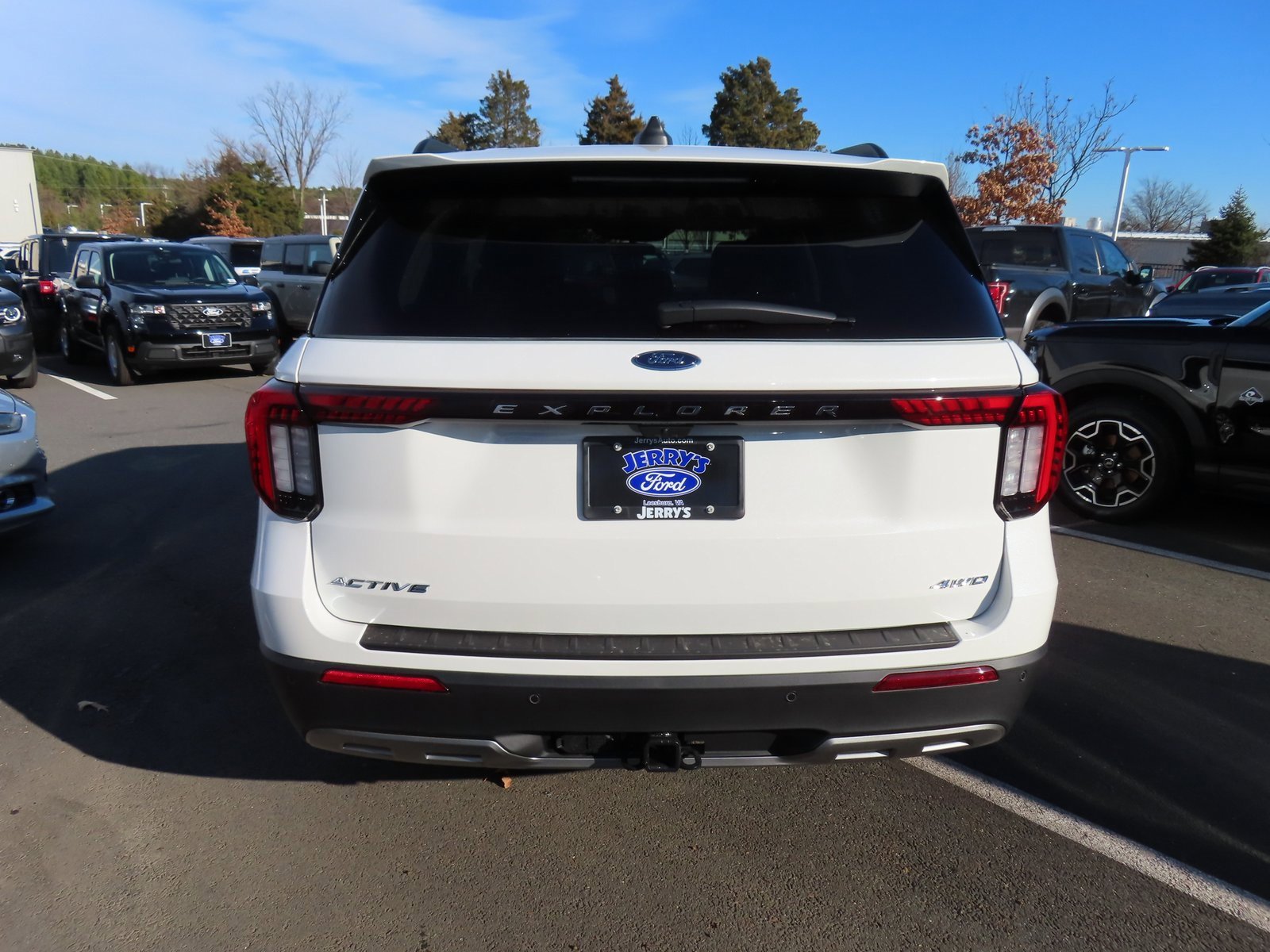 New 2026 Ford Explorer Active w/ Active Comfort Package image 5