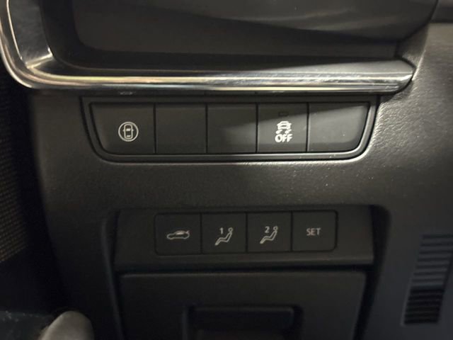 Used 2019 MAZDA MAZDA3 Sedan FWD image 18