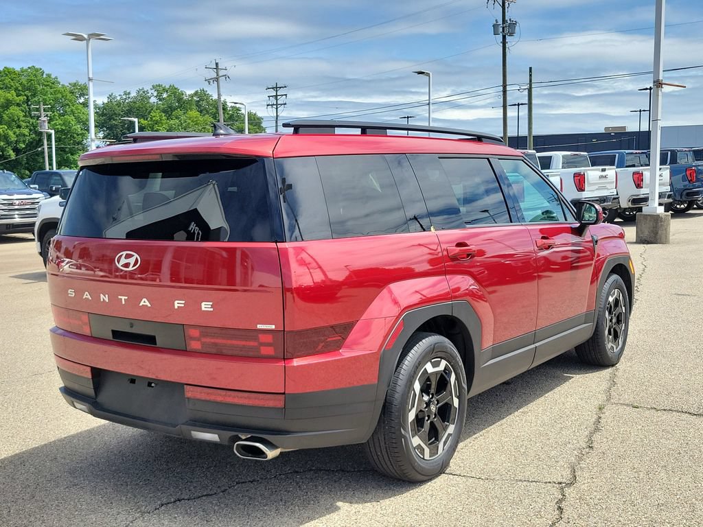 Used 2026 Hyundai Santa Fe SEL AWD/4WD image 4