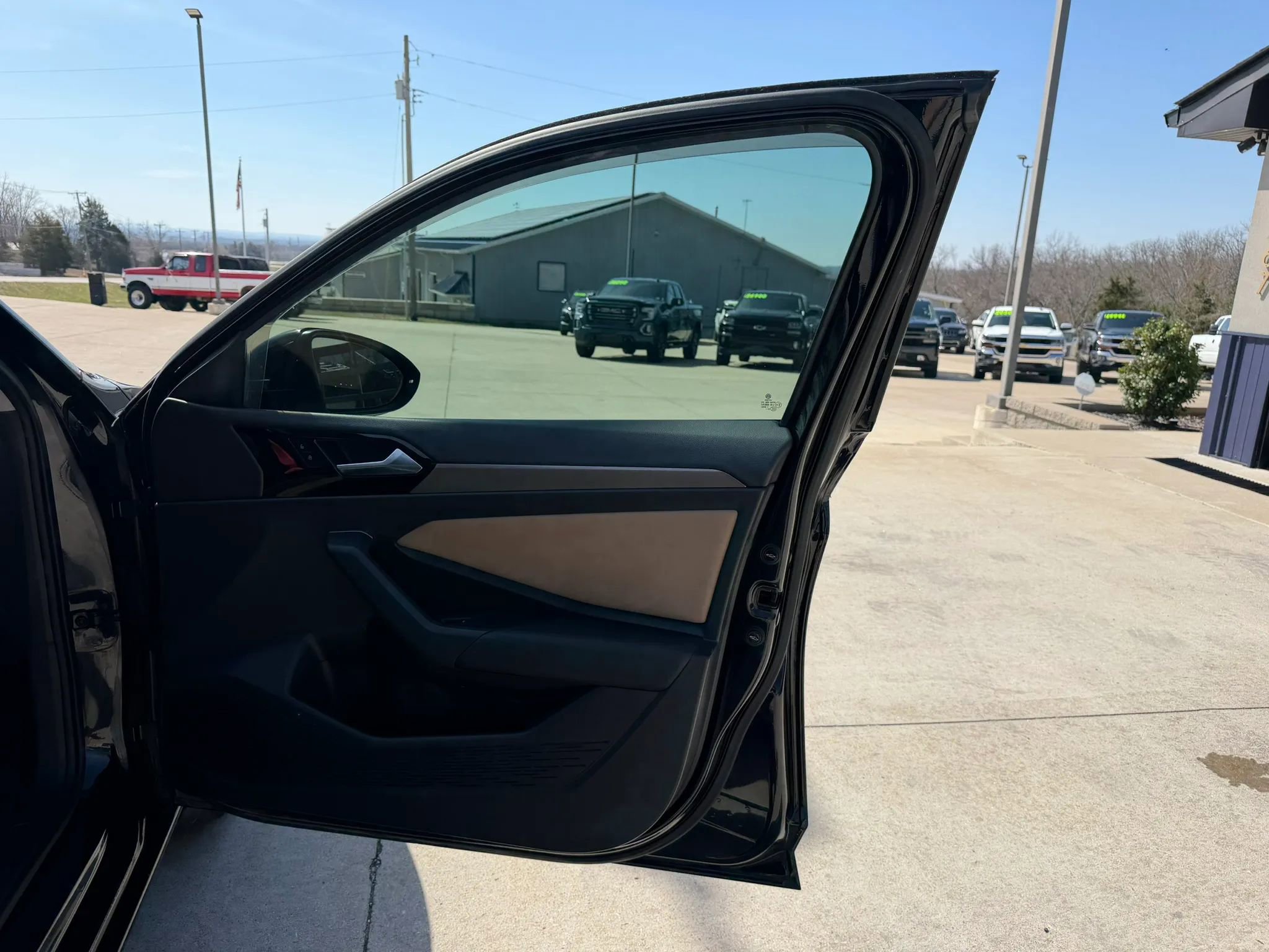 Used 2021 Volkswagen Jetta SEL Premium image 46