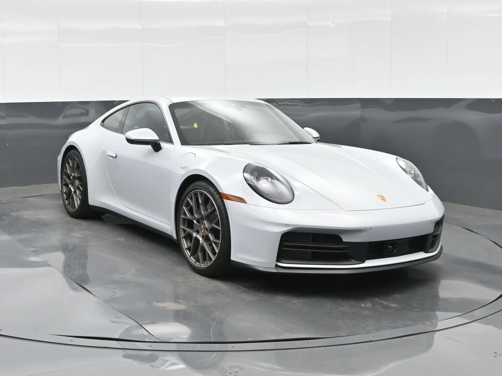 Certified 2025 Porsche 911 Carrera RWD image 11