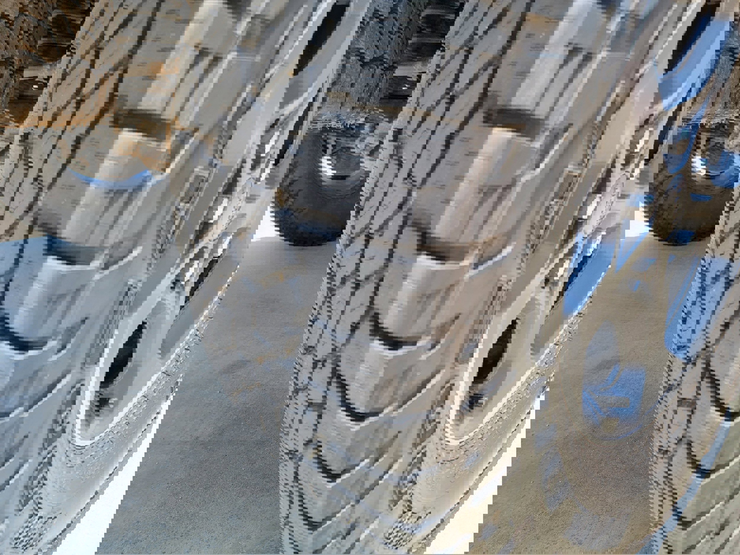 Used 2023 Jeep Gladiator Rubicon w/ LED Lighting Group image 35