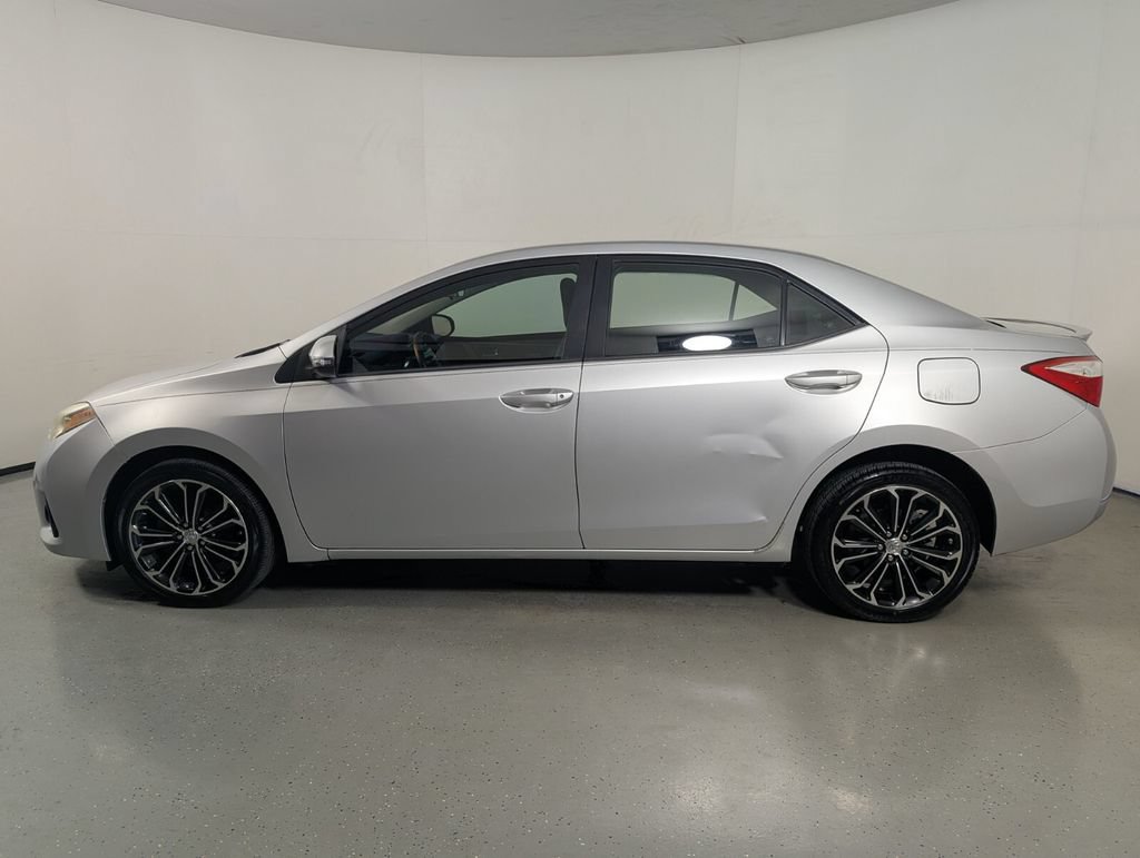 Used 2015 Toyota Corolla S FWD image 4