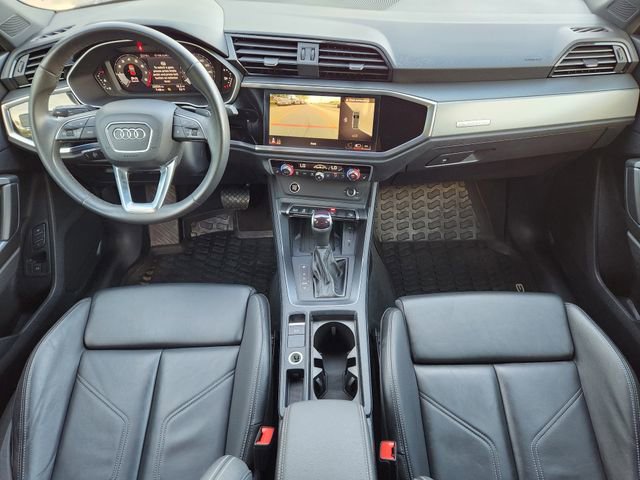 Used 2024 Audi Q3 2.0T Premium Plus image 23