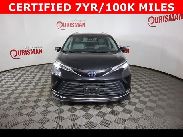 Used 2023 Toyota Sienna XLE w/ XLE Plus Package FWD image 12