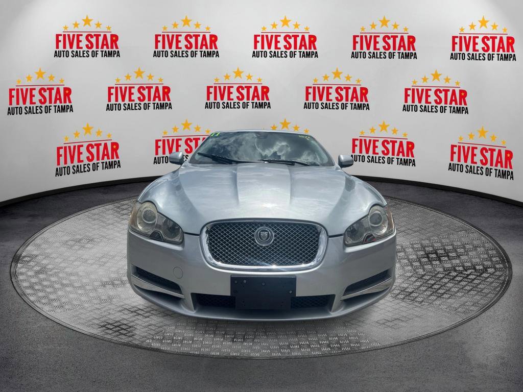 Used 2011 Jaguar XF RWD image 2