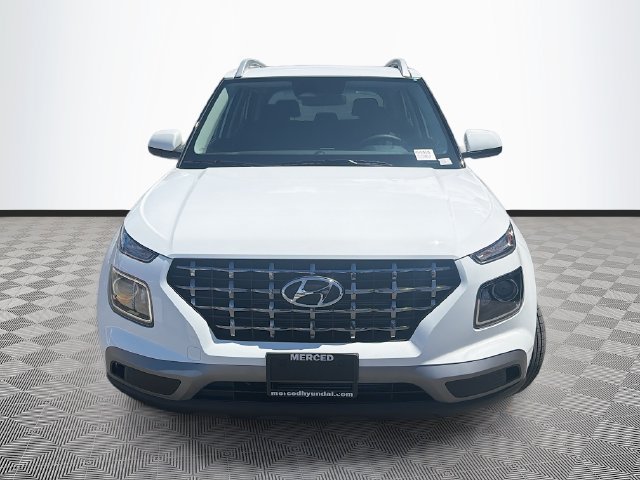 New 2026 Hyundai Venue SEL FWD image 2